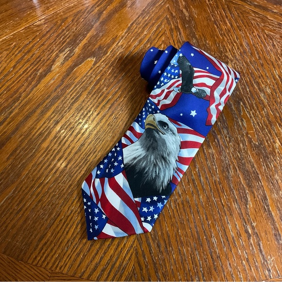 🇺🇸🦅Patriotic American Flag & Eagle Men’s Necktie! - Picture 15 of 15